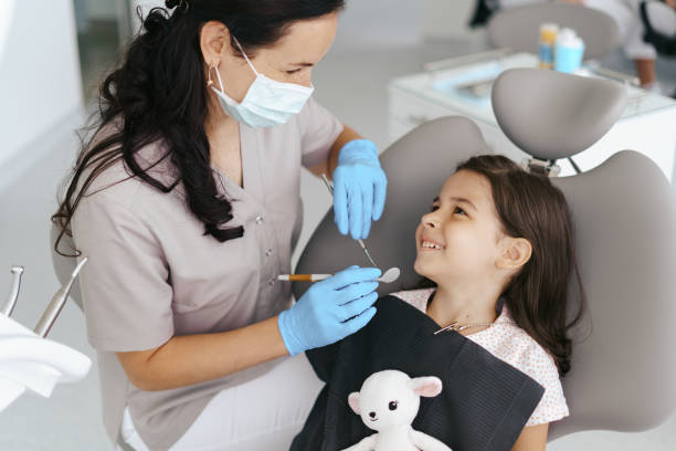 Best Cracked Tooth Emergency Dentist  in Charlack, MO