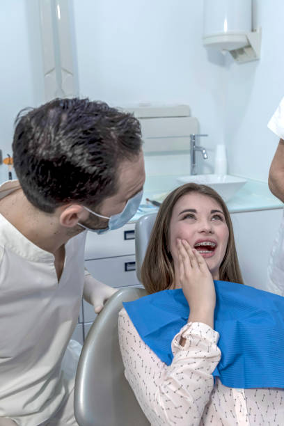 Best Urgent Tooth Repair  in Charlack, MO